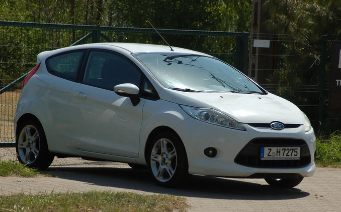 Ford Fiesta cena 18600 przebieg: 148000, rok produkcji 2009 z Wrocław małe 326